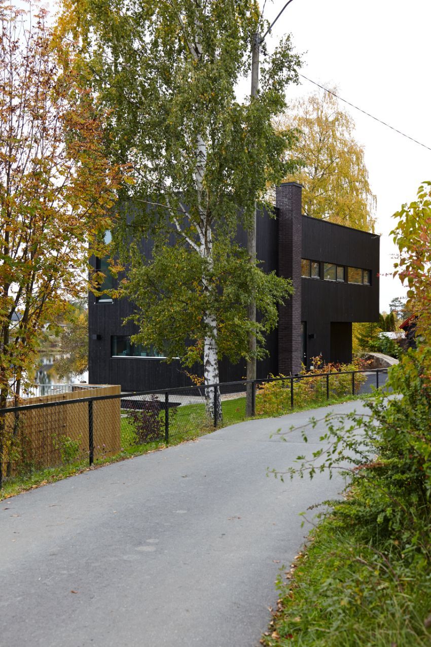 Hus ved vei